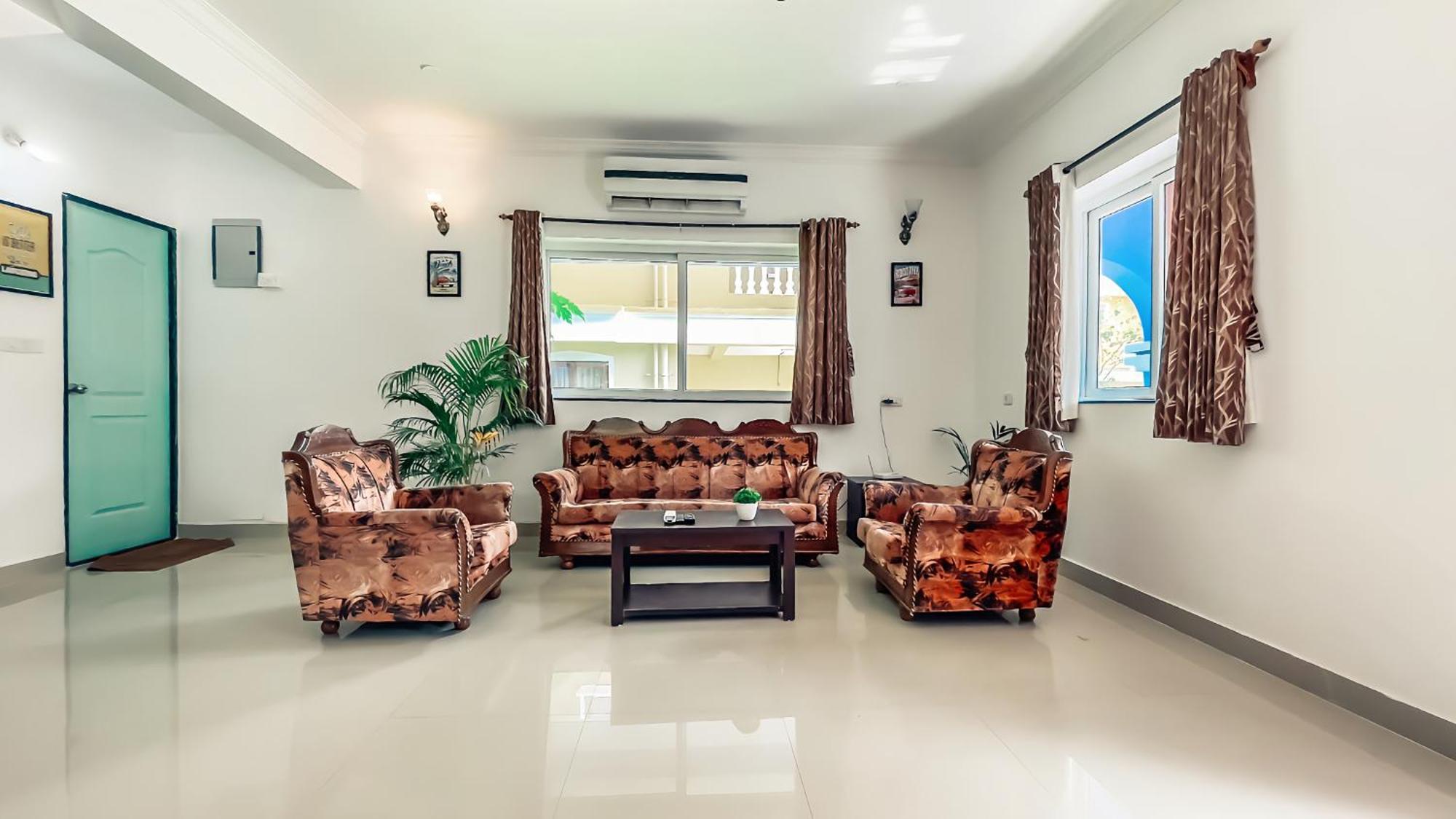 Calvin'S 3 Bdr Villa 比纳里姆 外观 照片